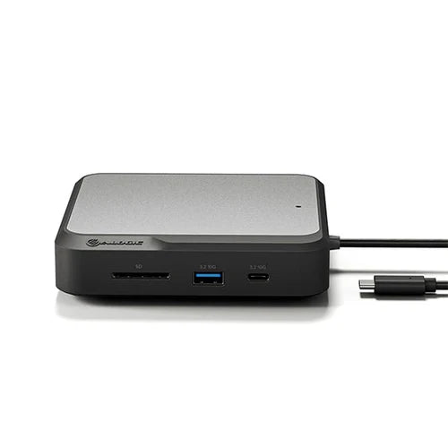 Clarity Max Pro 32" UHD 4K Monitor with USB-C Power Delivery and Webcam (Pack of 2) + Dual 4K Universal Docking Station _ HDMI Edition