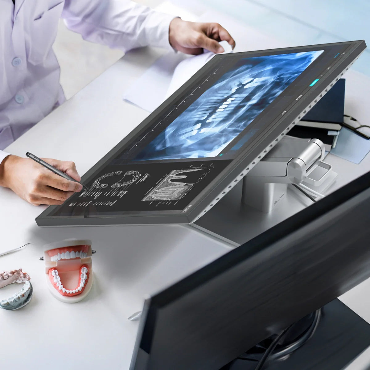Clarity Fold Touch 27" 4K UHD Touchscreen with Fold Stand and Clarity Active Stylus