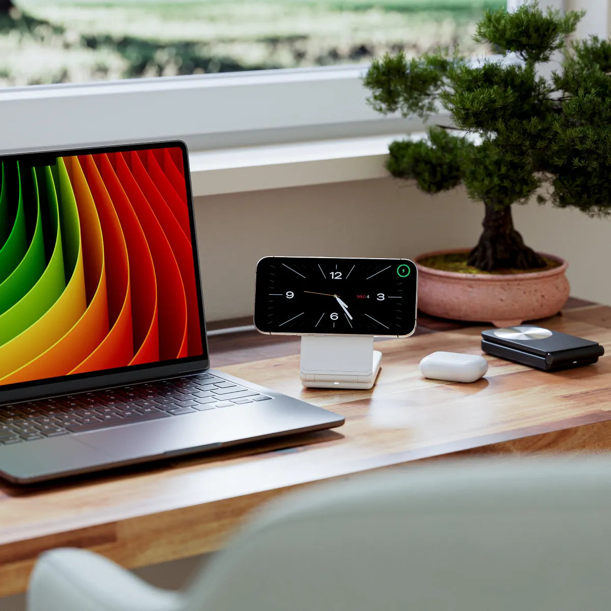 yoga-3-in-1-wireless-charging-stand_4