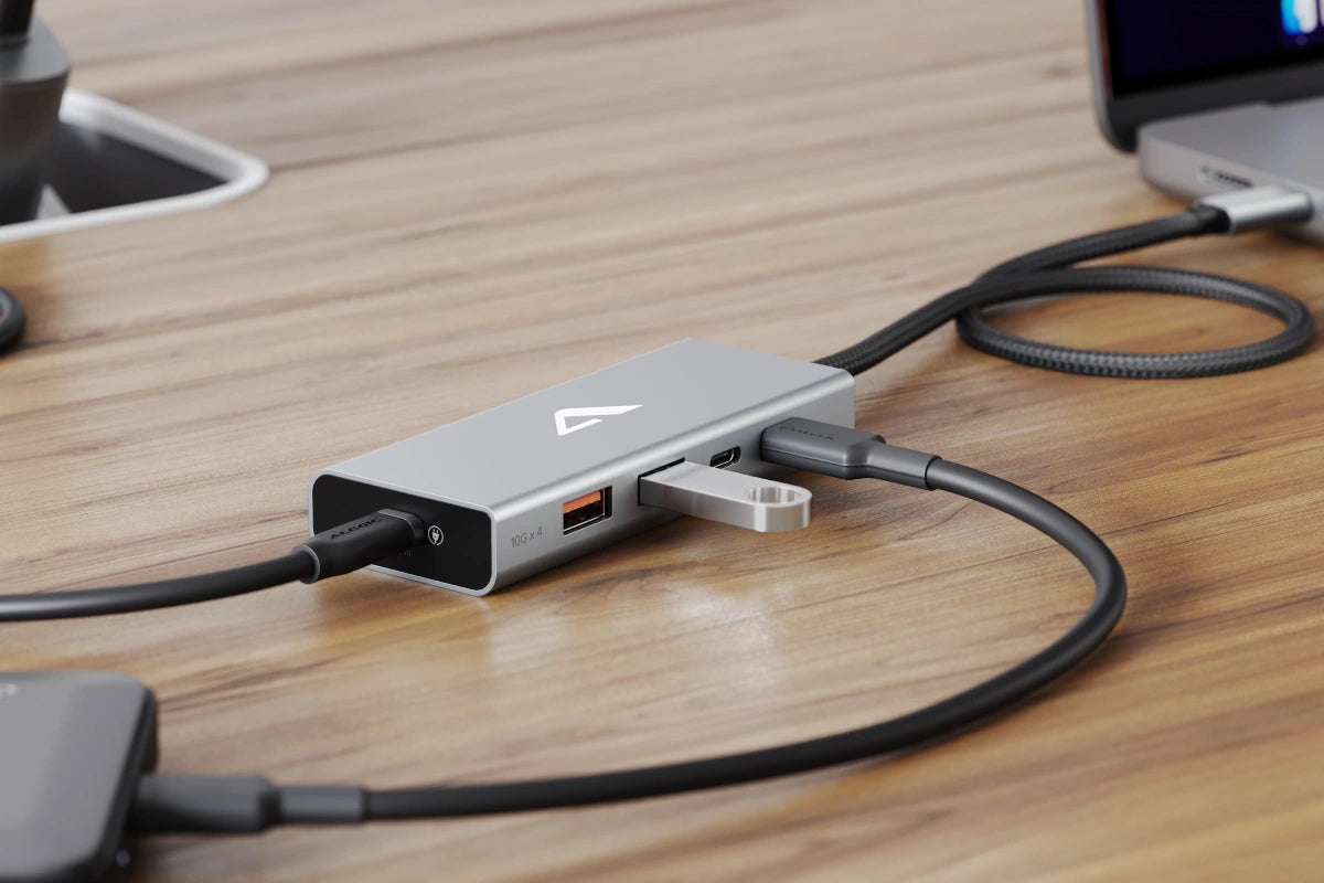 ZIP USB-C Combo Hub - 2x USB-C + 2x USB-A Ports with 100W PD Passthrough Charging
